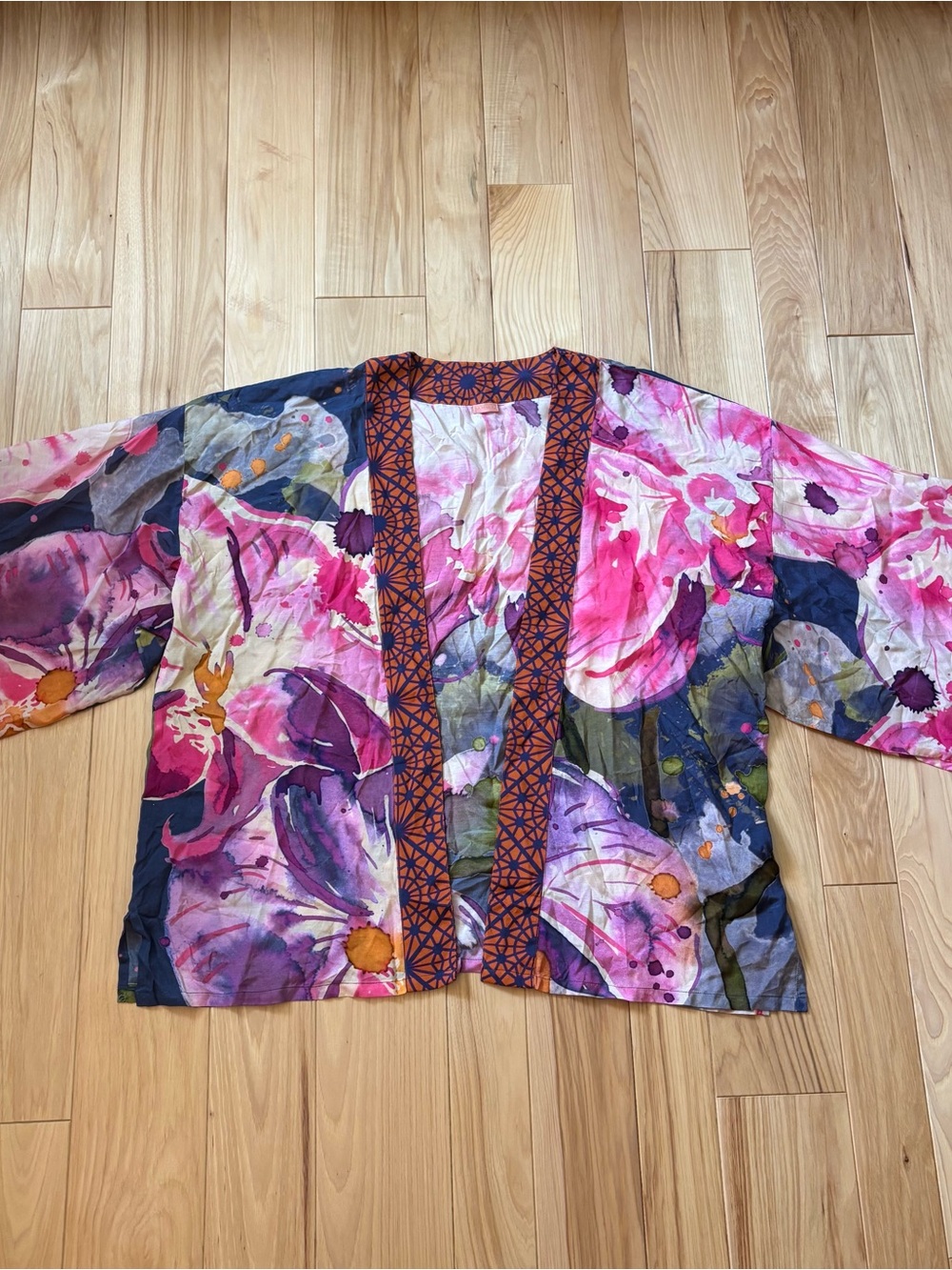 Powder Pink Floral Patterned Kimono Style Top